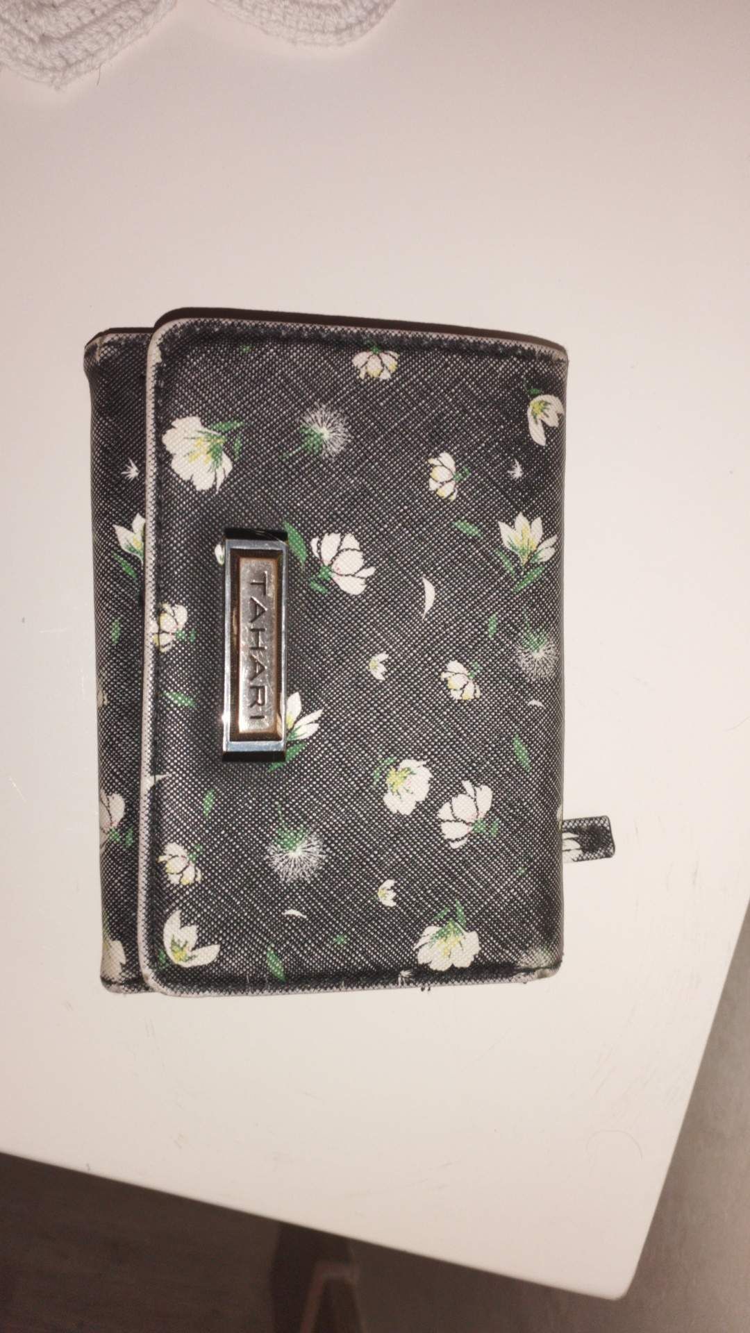womens wallet