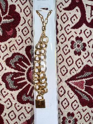 gold necklace