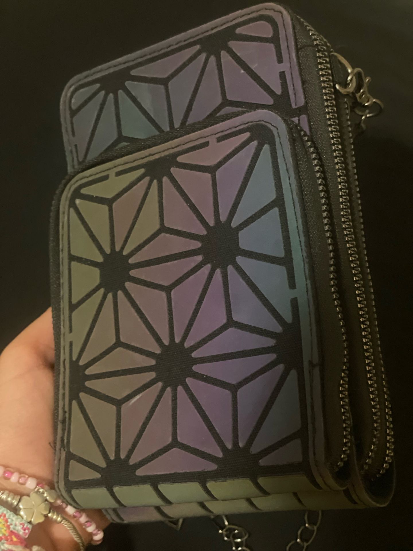 View changing purse