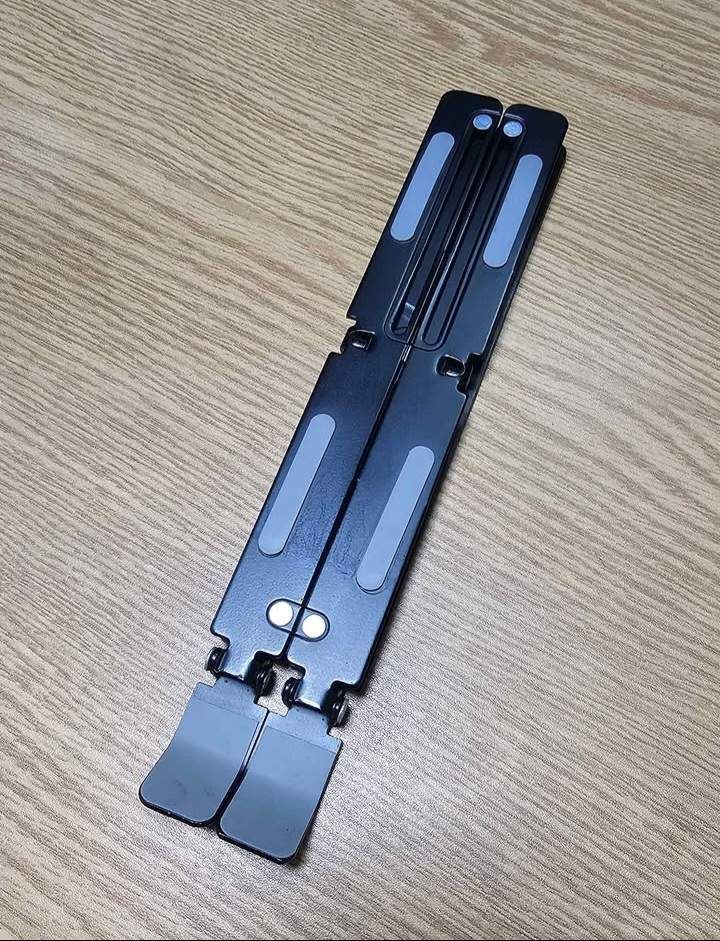 laptop stand
