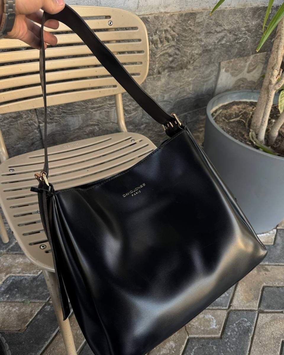 Shoulderbags,Black,beige,brown