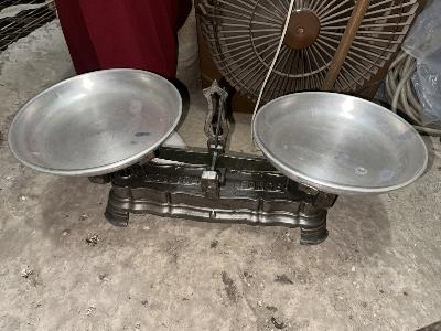 Antique 20KG Roberval Balance
