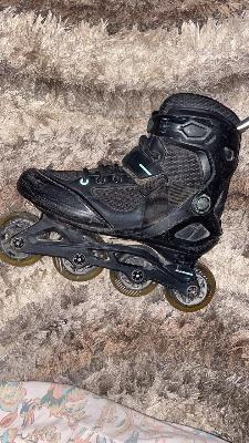 skate shoes