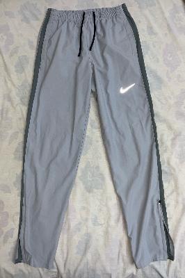 Nike dri-fit pants (S)