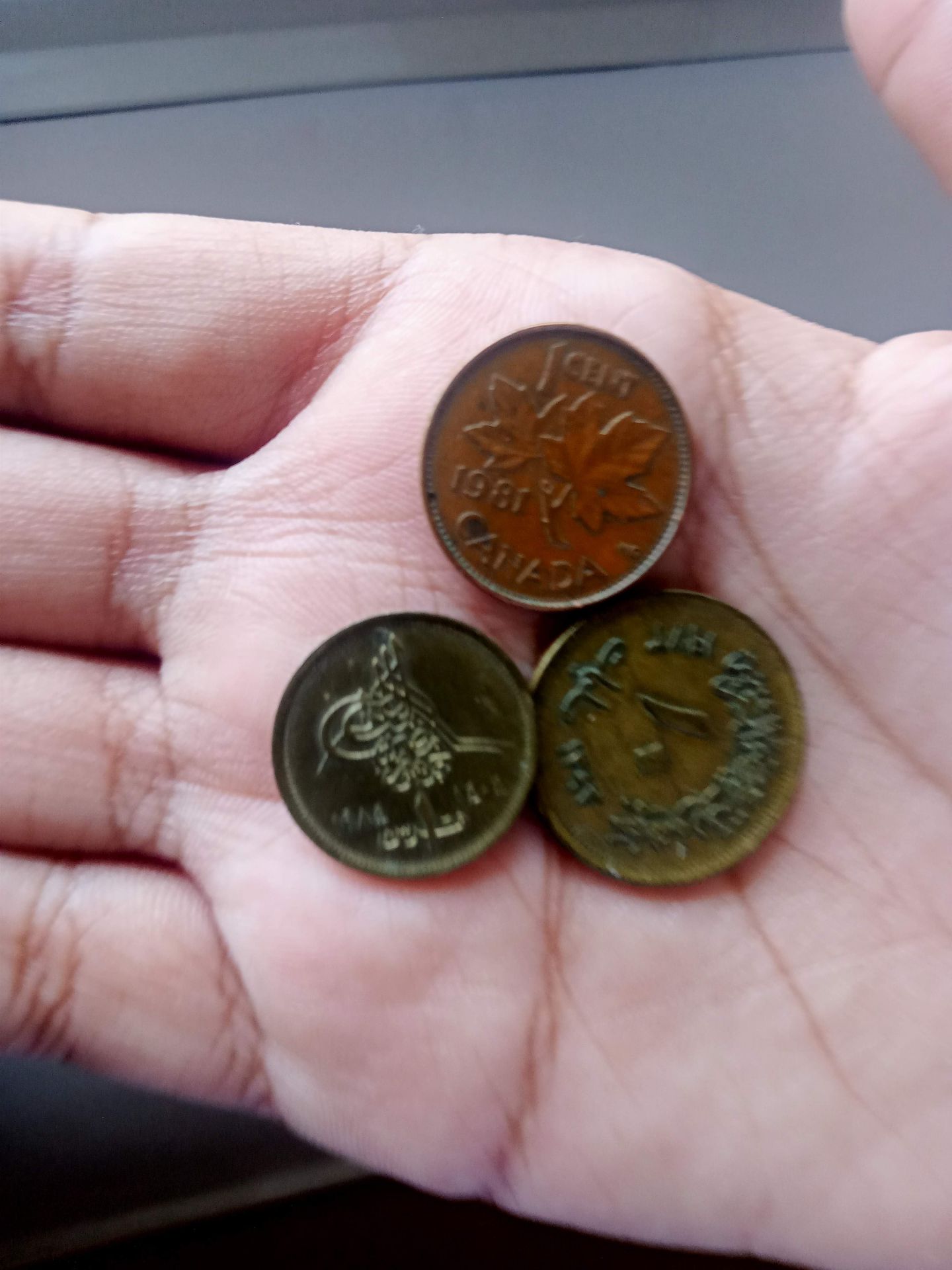 3 coins