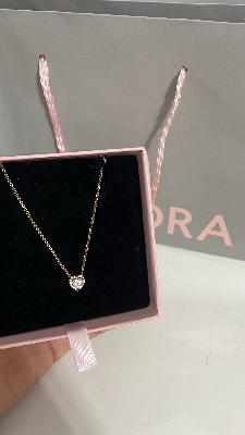 pandora rose gold heart neckla