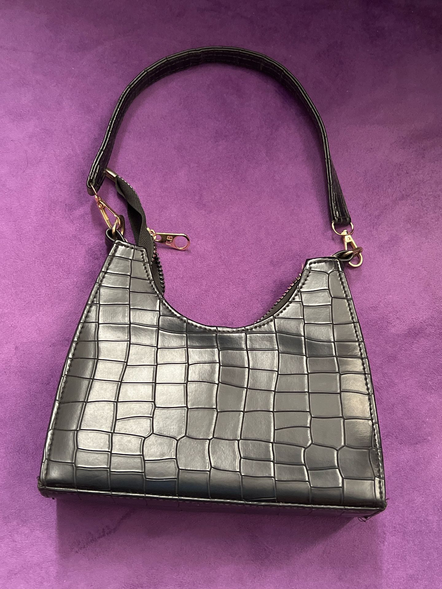 shoulder bag