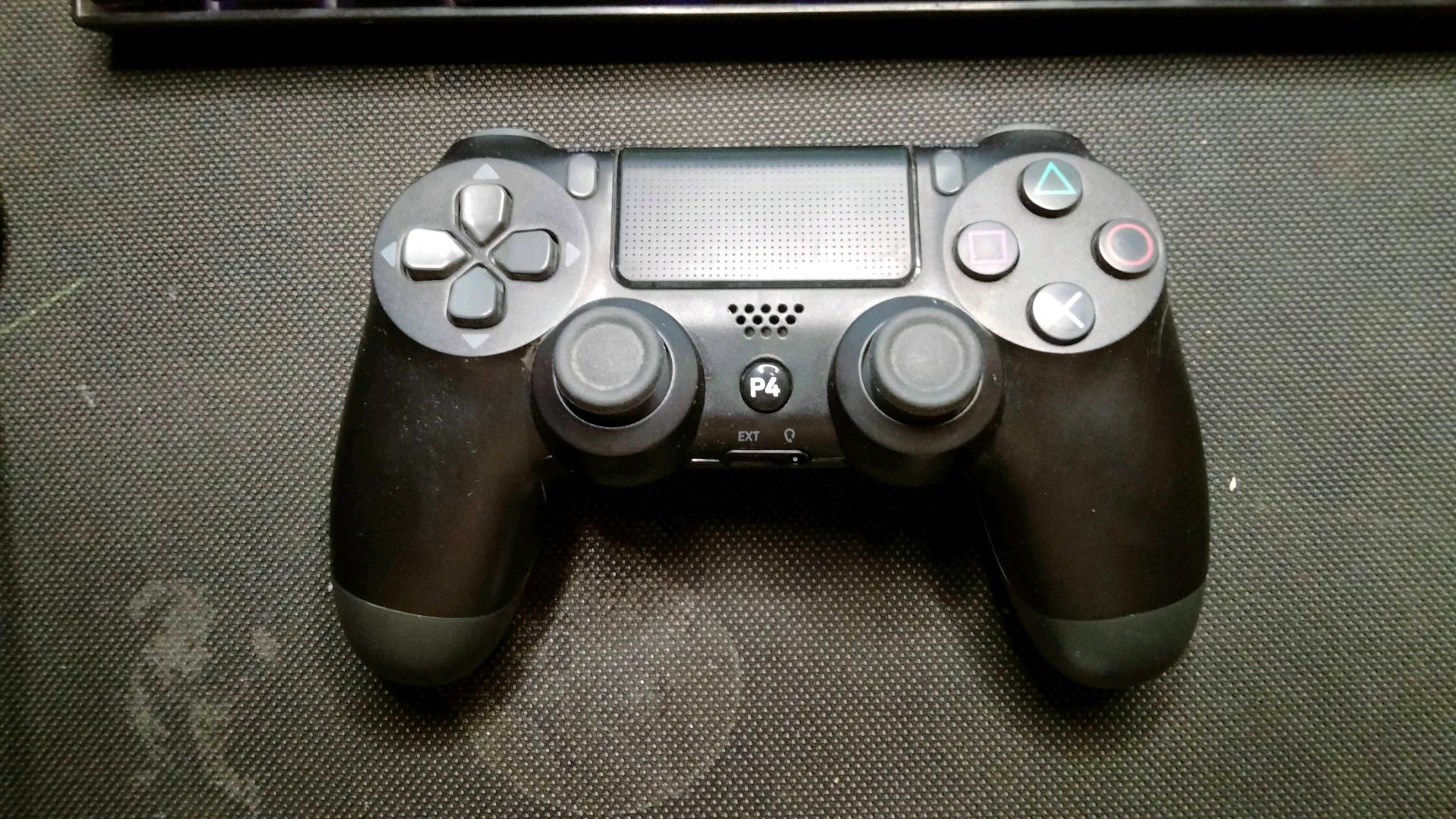 PS4 controller Crash