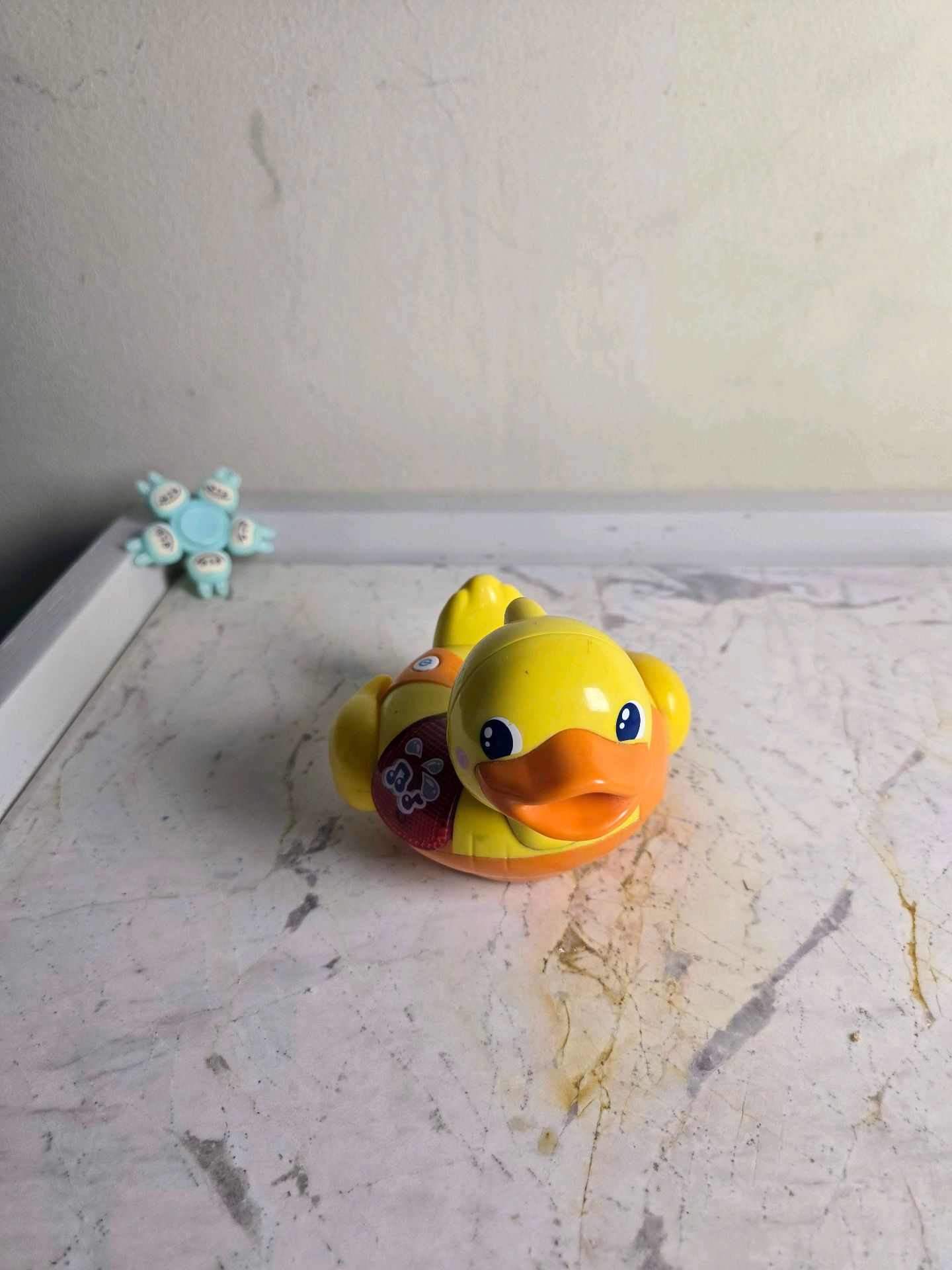 VTech Float & Splash Duck
