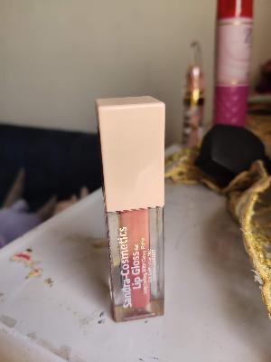 lip gloss