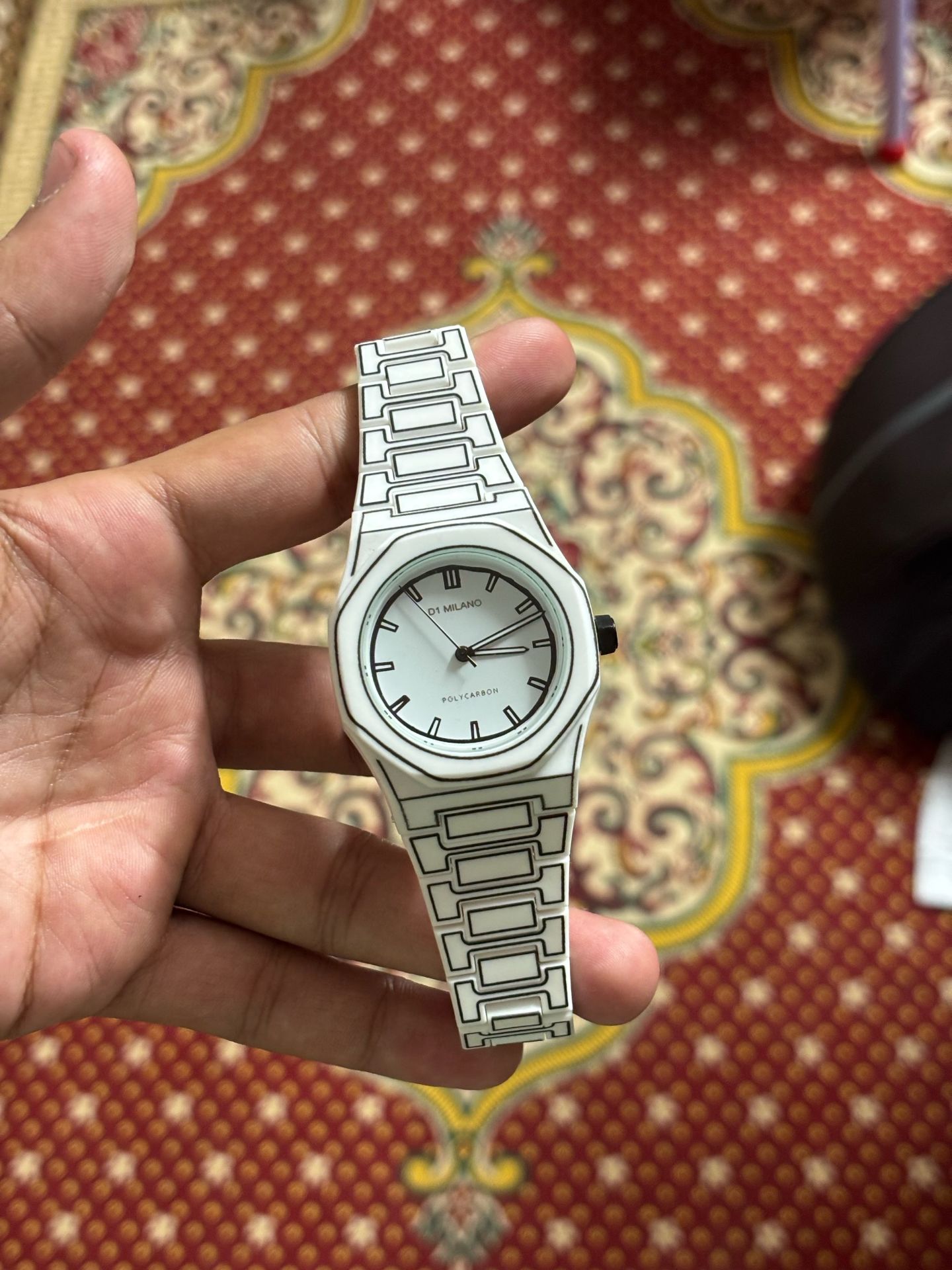 ساعة كاربون