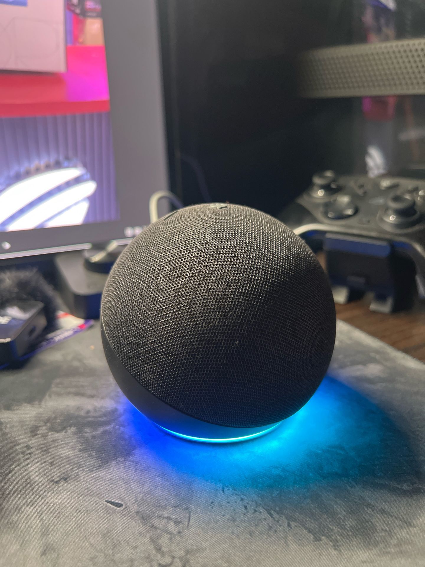 Amazon eco dot 4