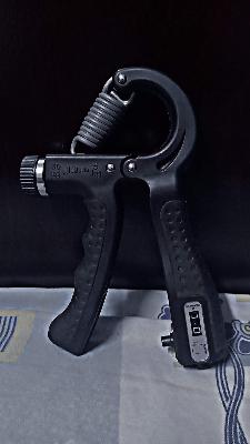 Hand Gripper