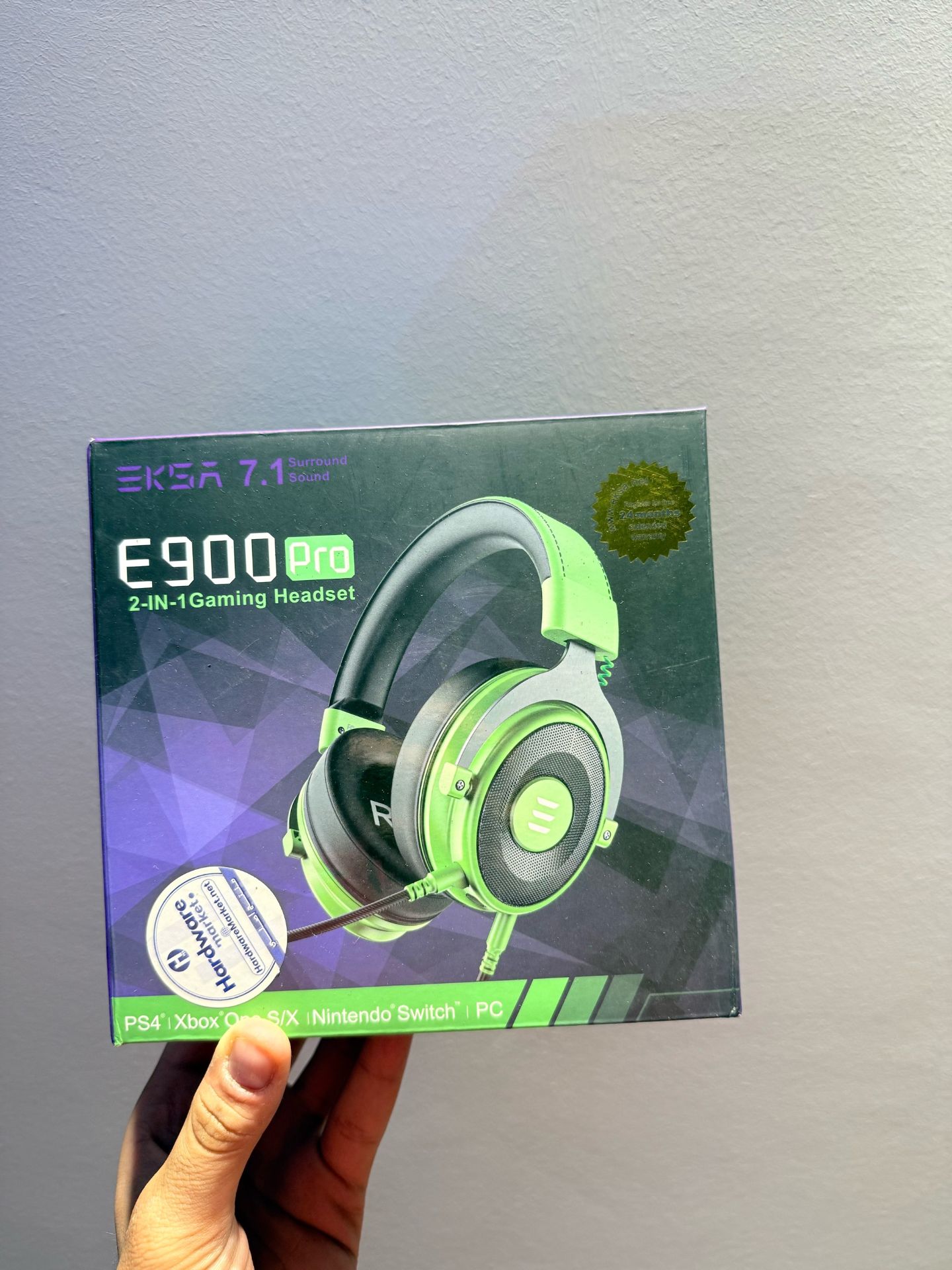 Eksa e900Bro