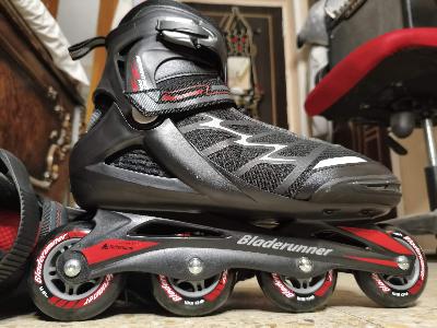 skate bladerunner
