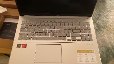 laptop ASUS Vivobook