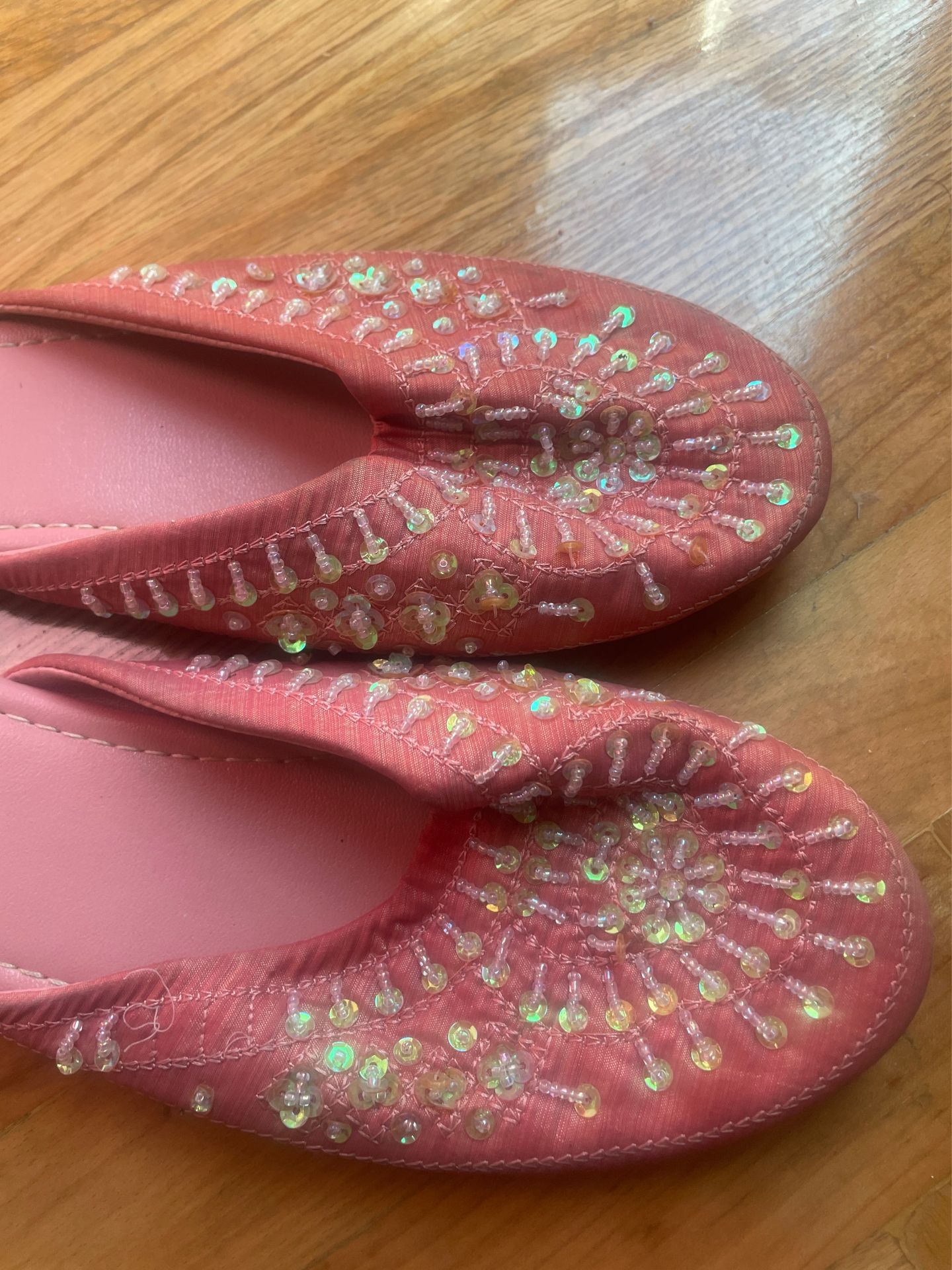 Long Hao embroidered sabot