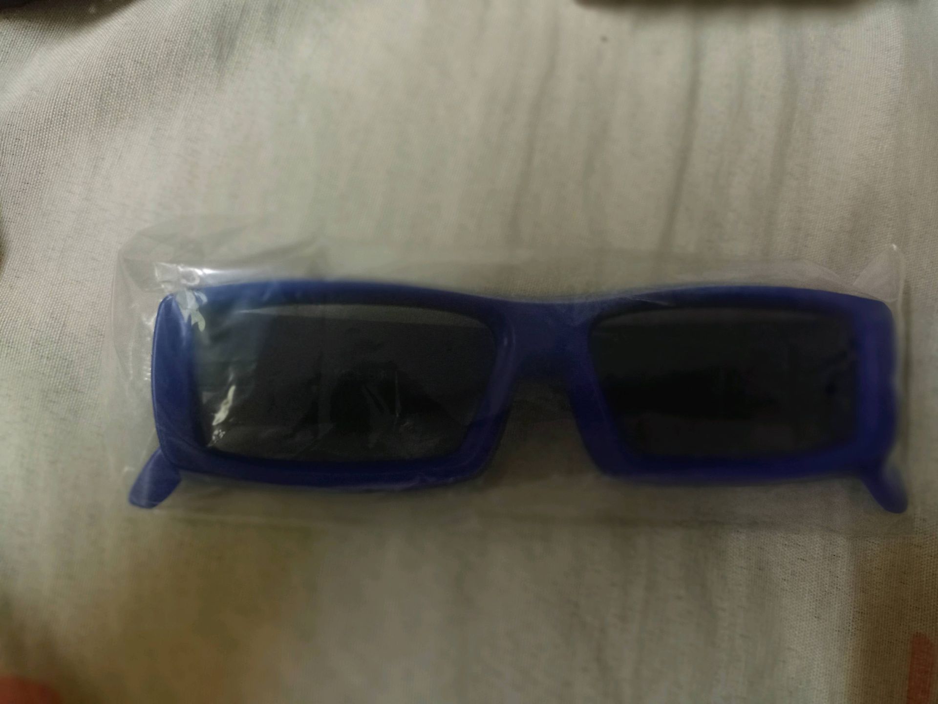 3D glasses