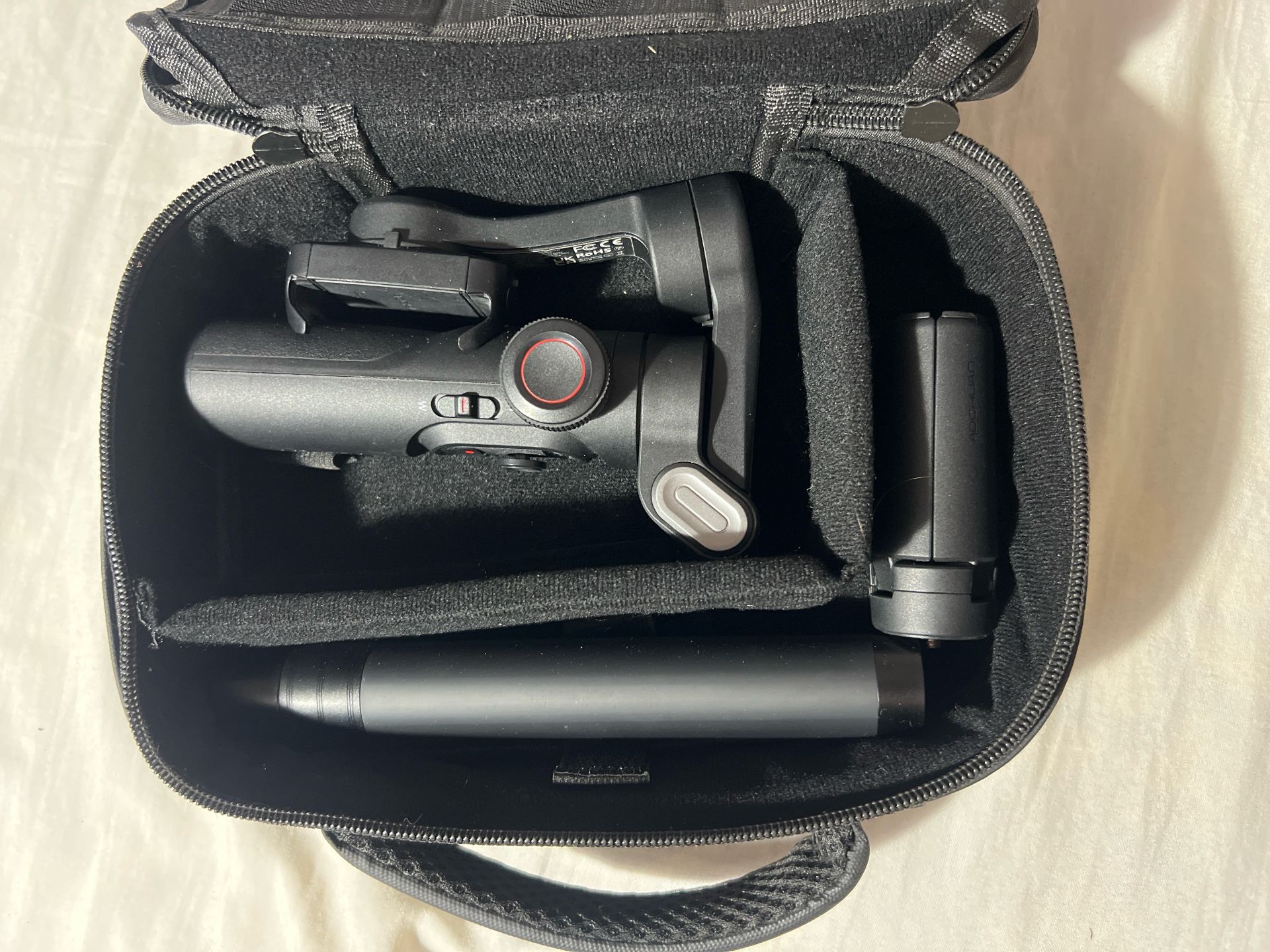 Gimbal stabilizer with case