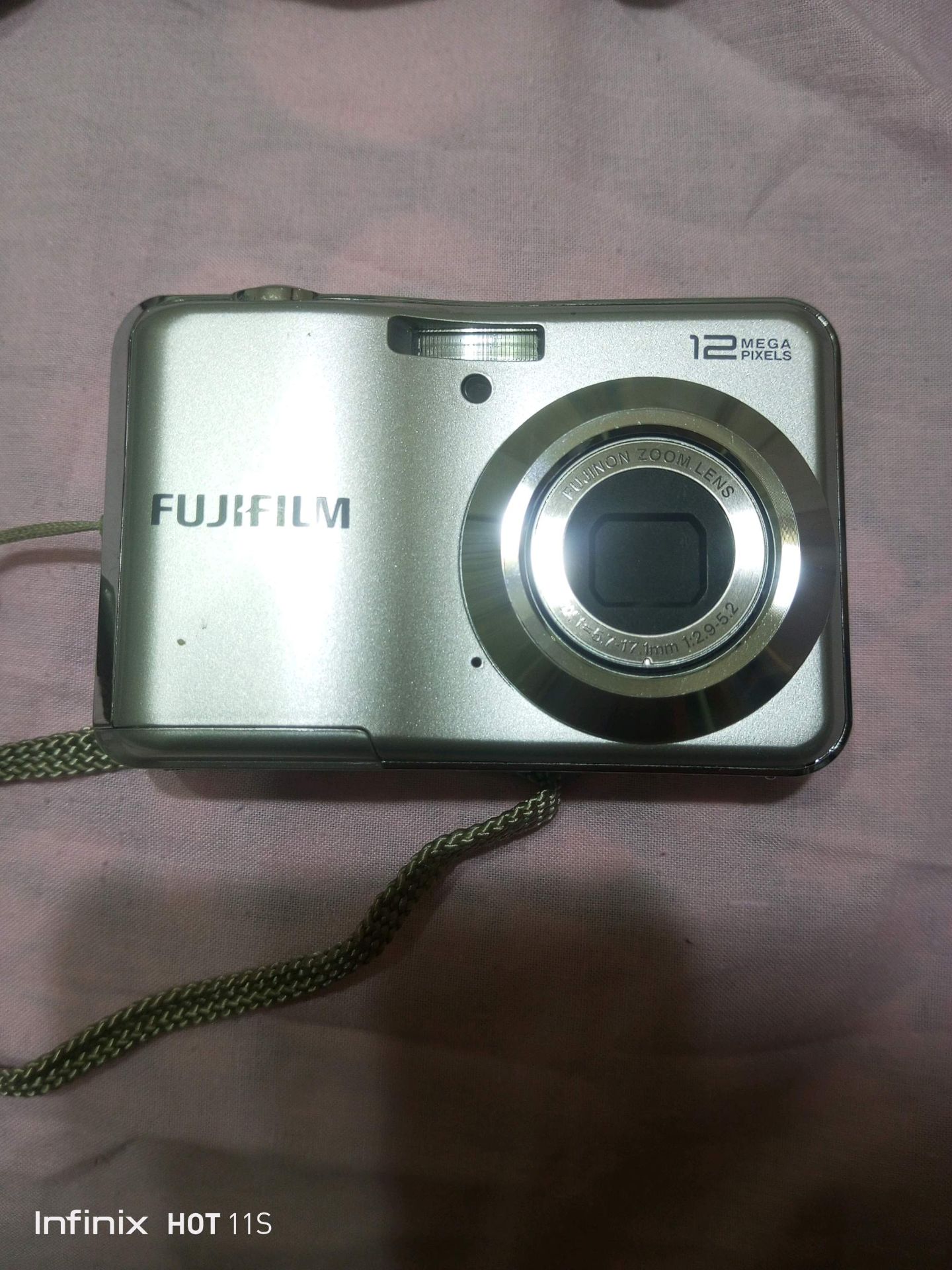 Fujifilm 12MP Digital Camera