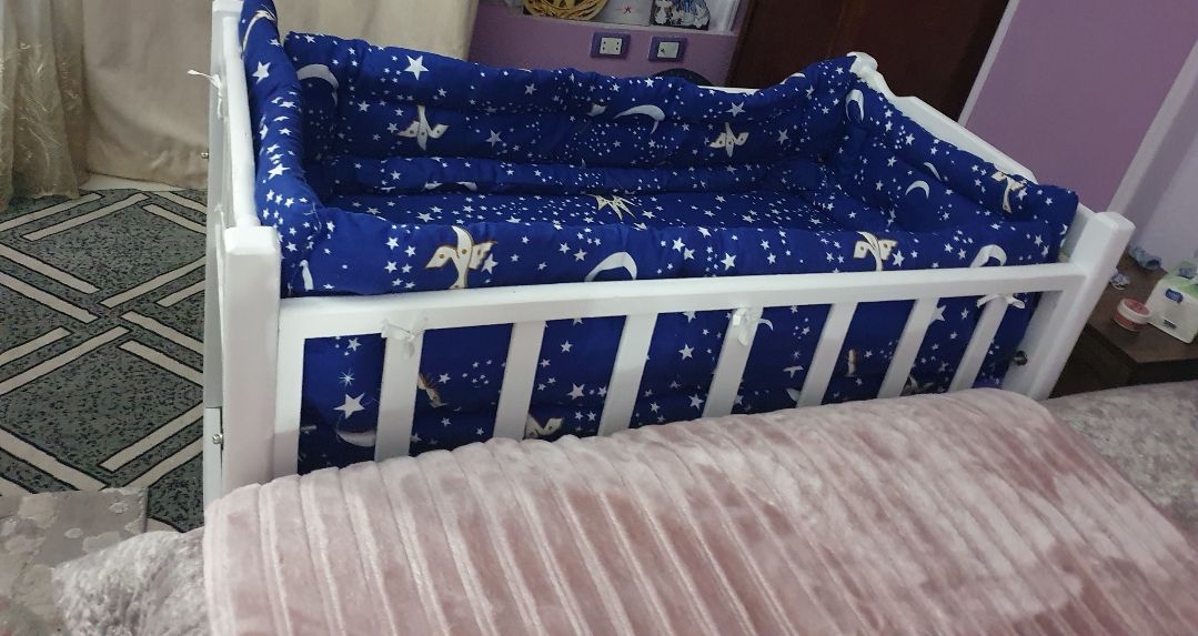 baby bed