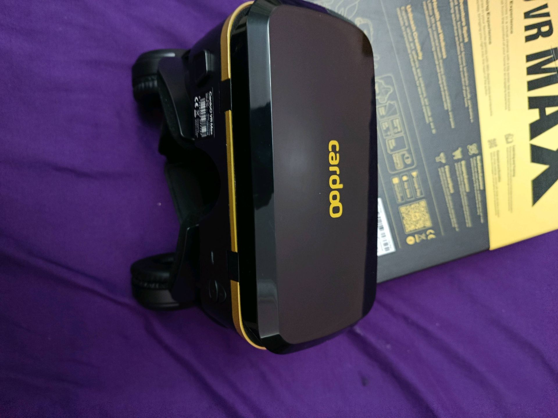 Cardoo VR headset
