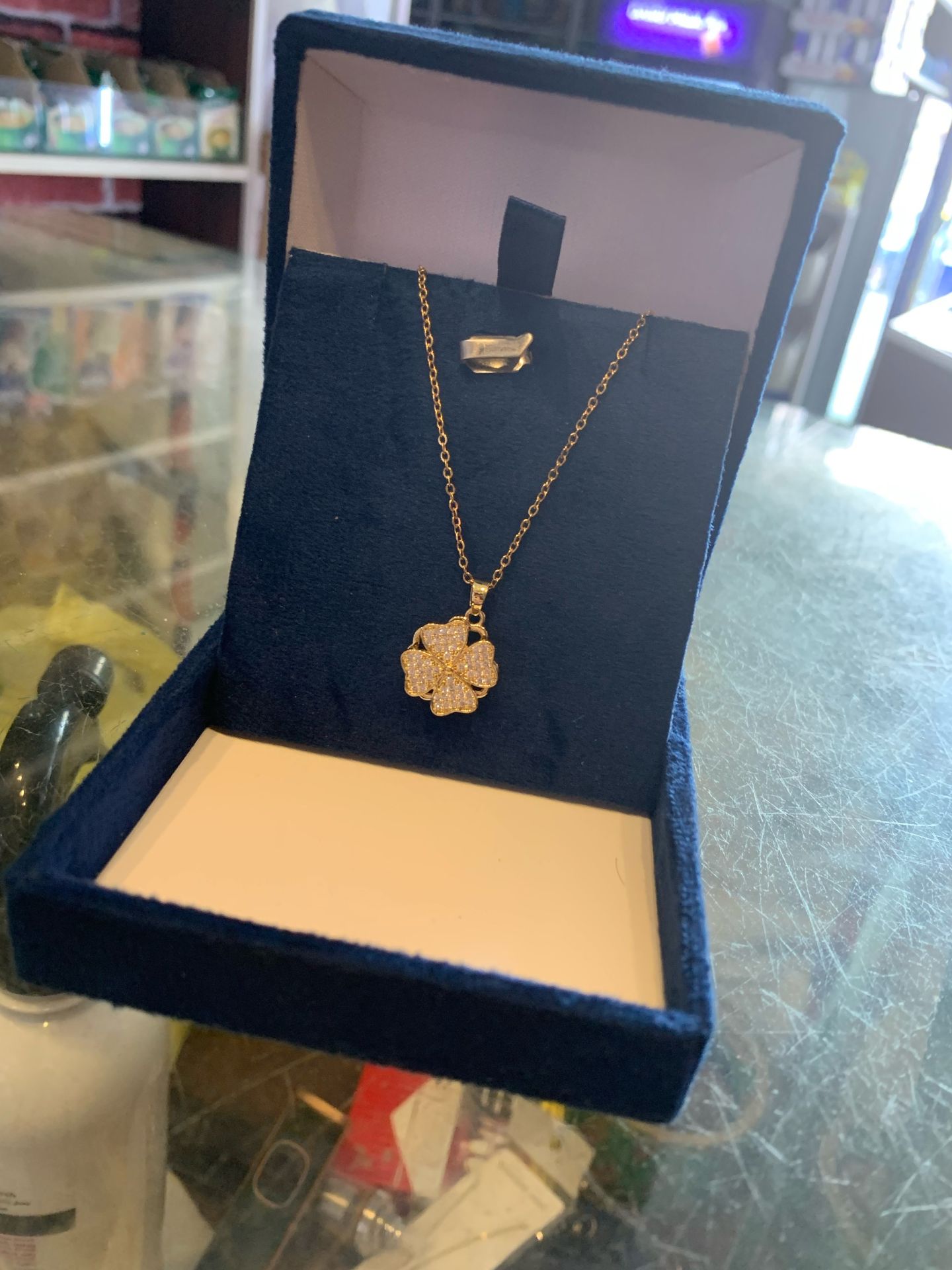 Gold Clover Pendant Necklace