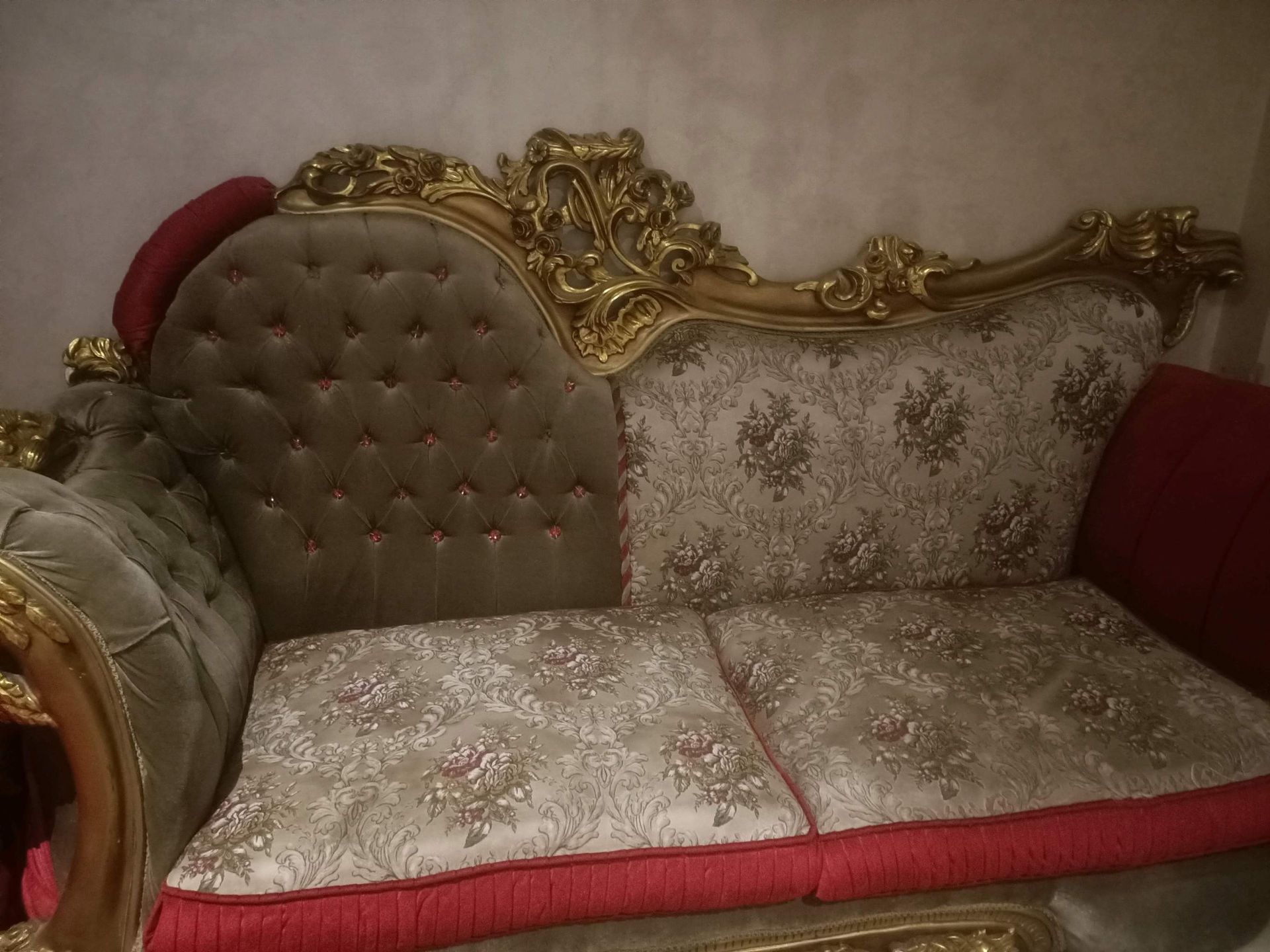 Ornate Baroque Sofa Set