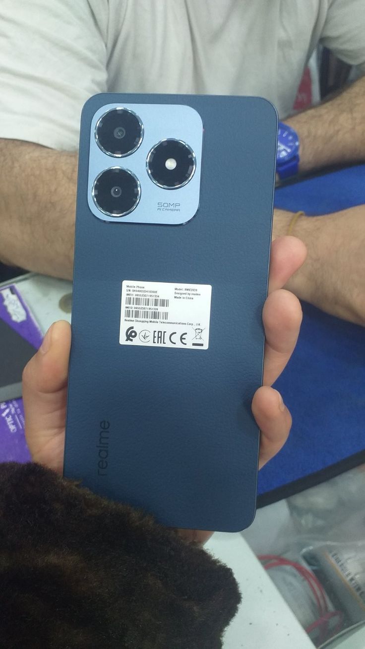 Realme c63 blue