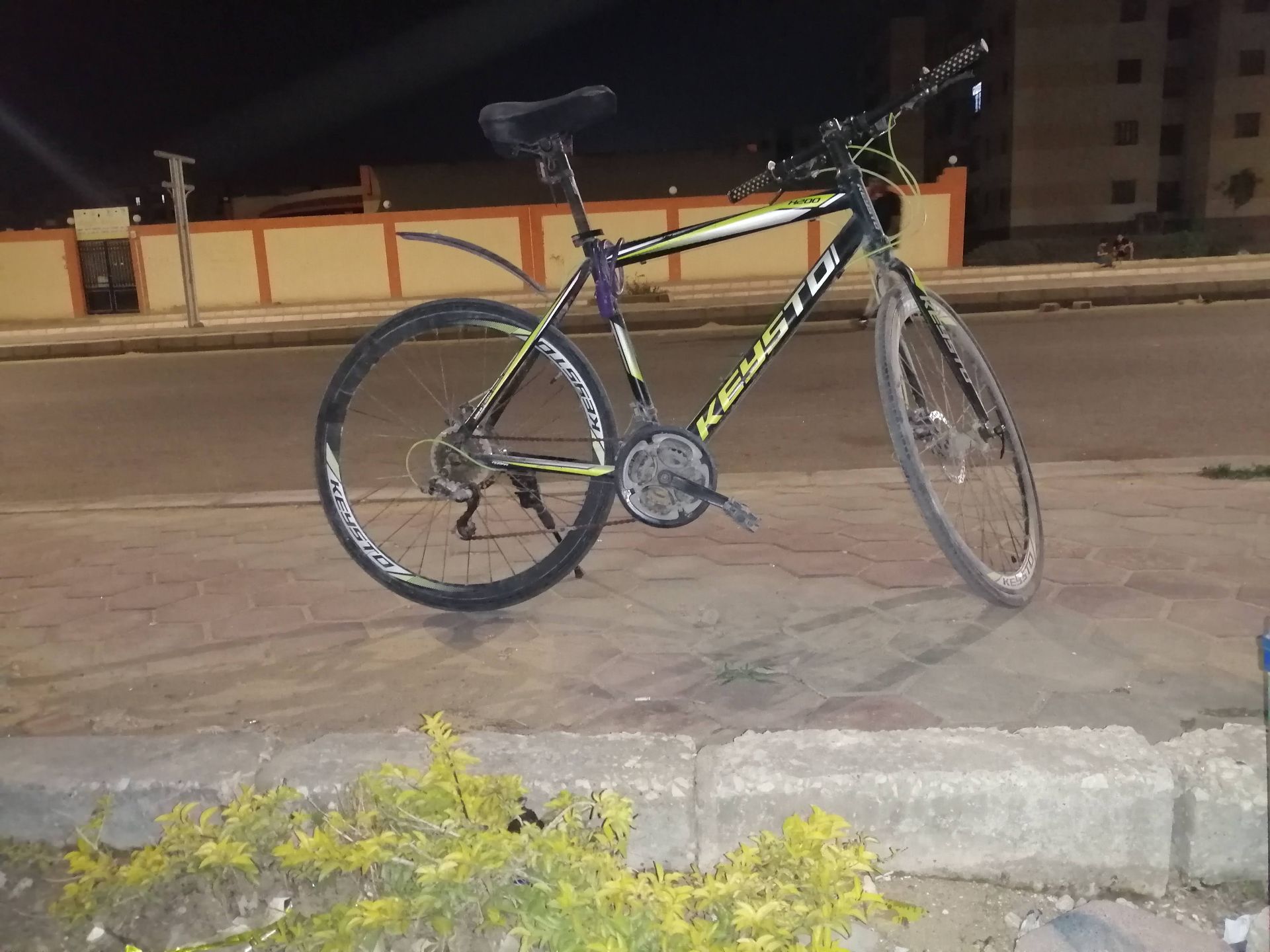 Road Bike Black Yellow