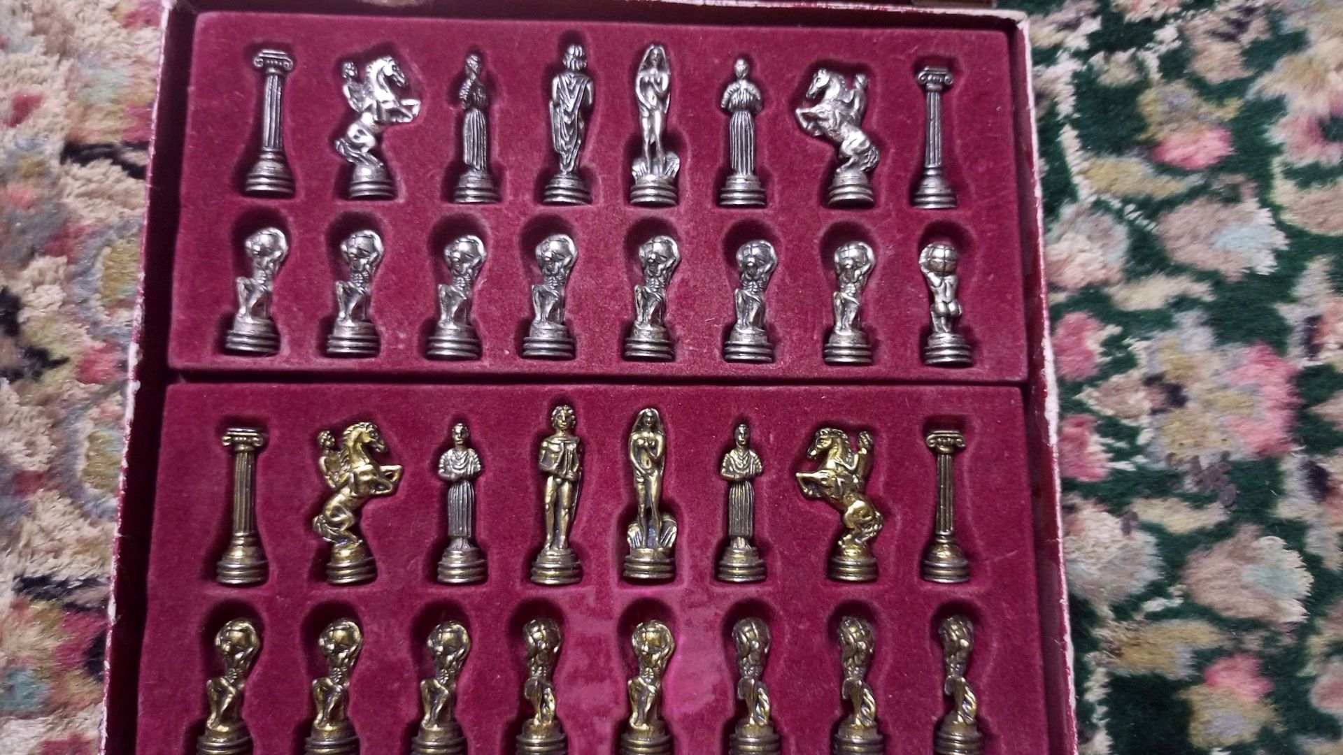 Decorative Chess Set