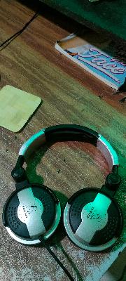 Blue Yeti + LEP900 Headphones