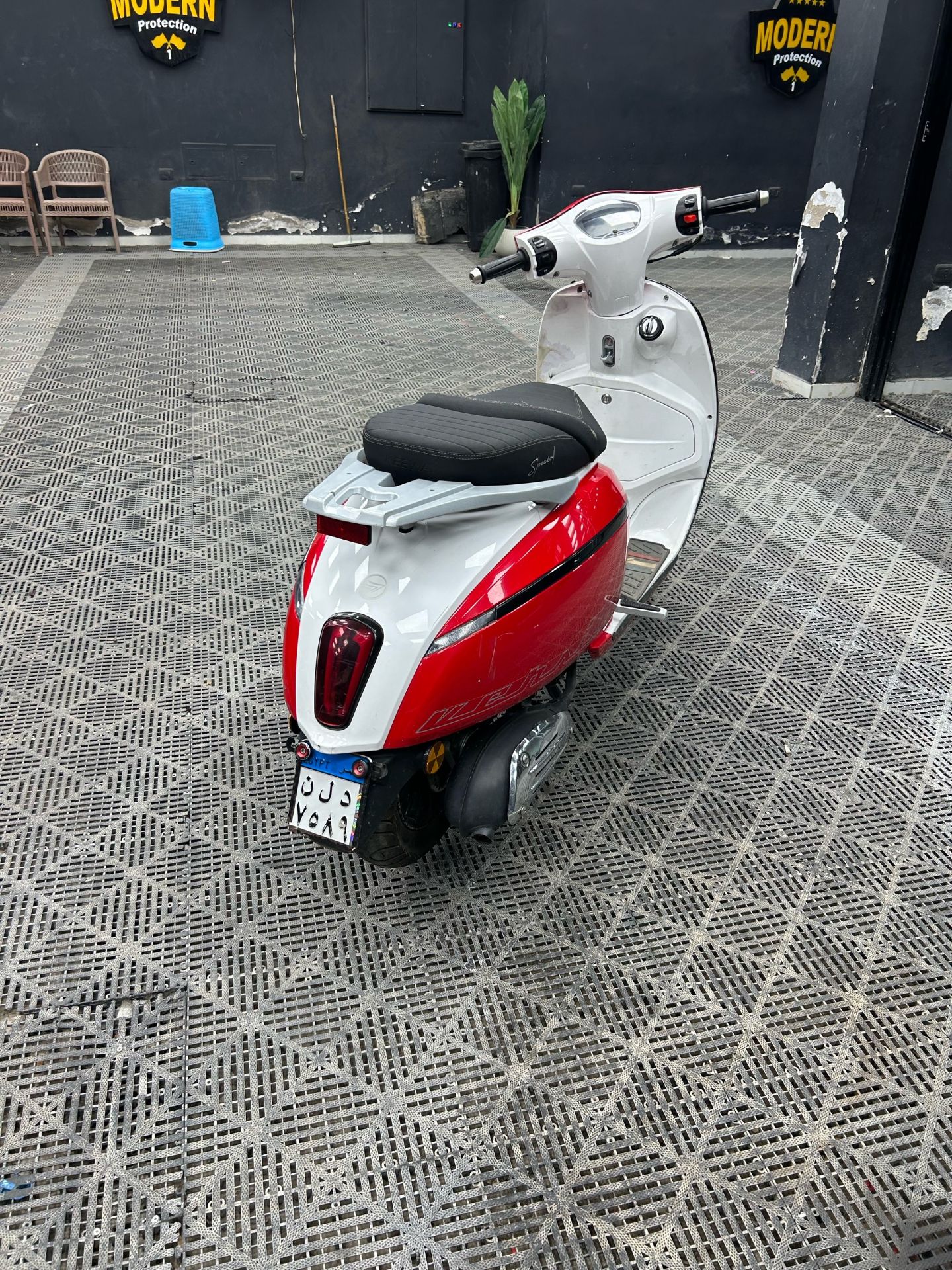 Red & White Scooter