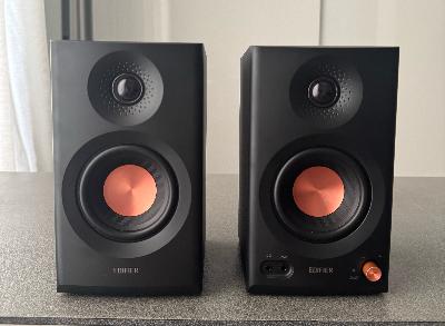 Edifier MR3 Speakers