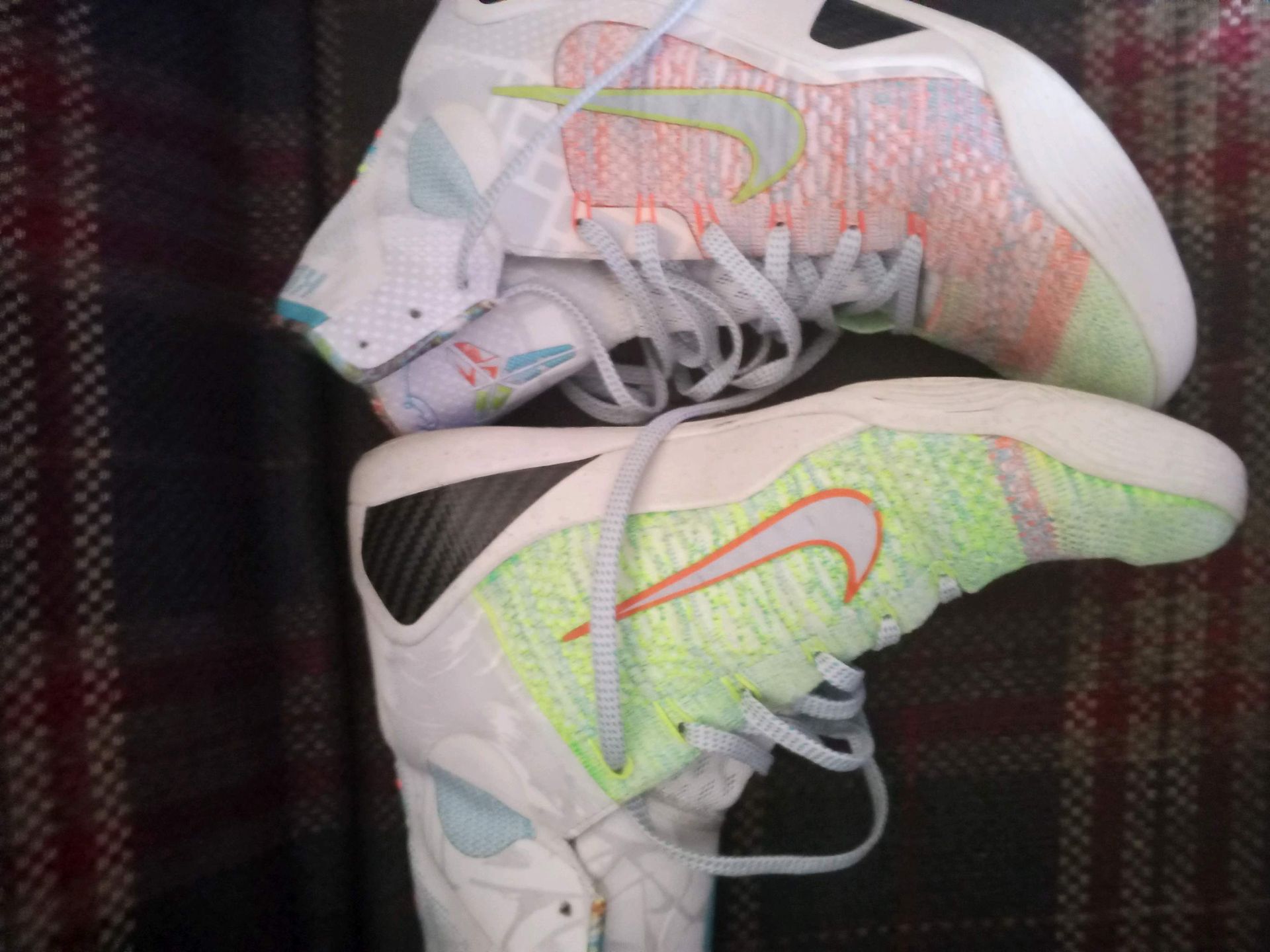 Nike Basketball Sneakers 44