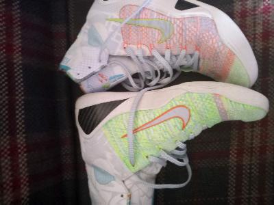 Nike Basketball Sneakers 44