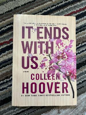 It Ends with Us by Colleen Hoover