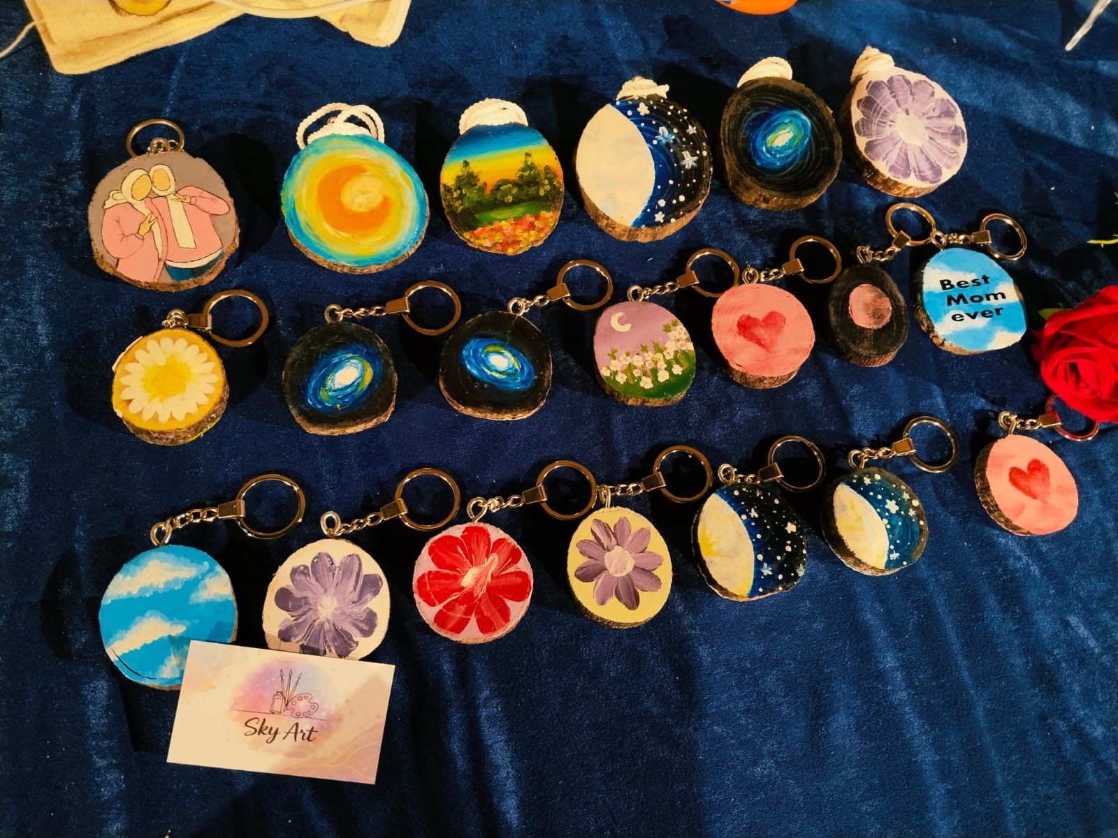 Hand-painted keychain set