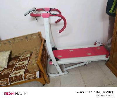 Electric Treadmill bink& White