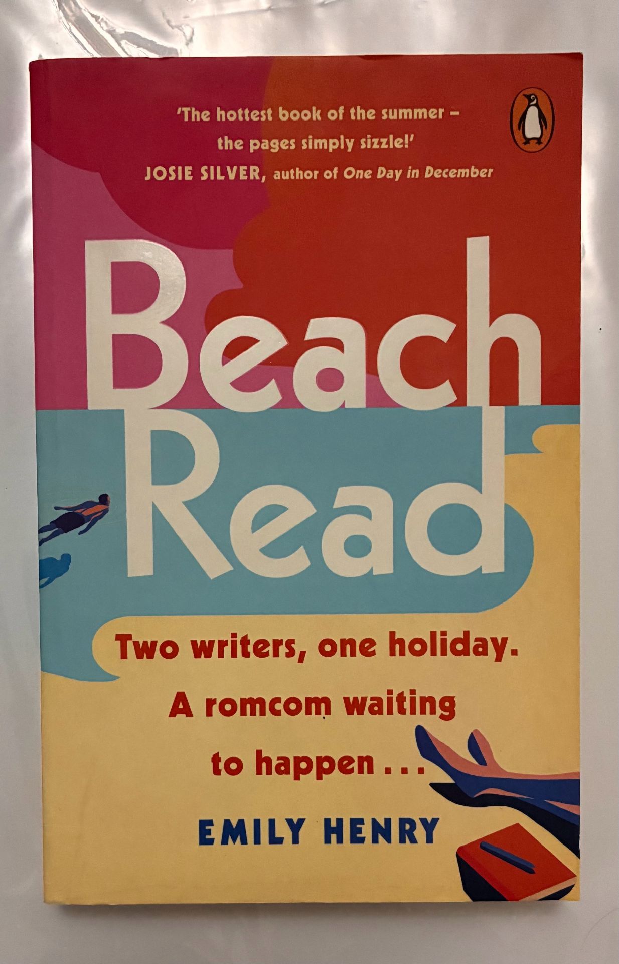 Beach Read by Emliy Henry