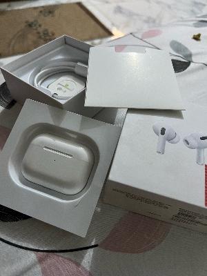 White Earbuds with Charging Case