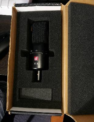 sE X1A Condenser Microphone