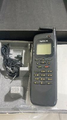 موبايل Nokia 9000 communicator