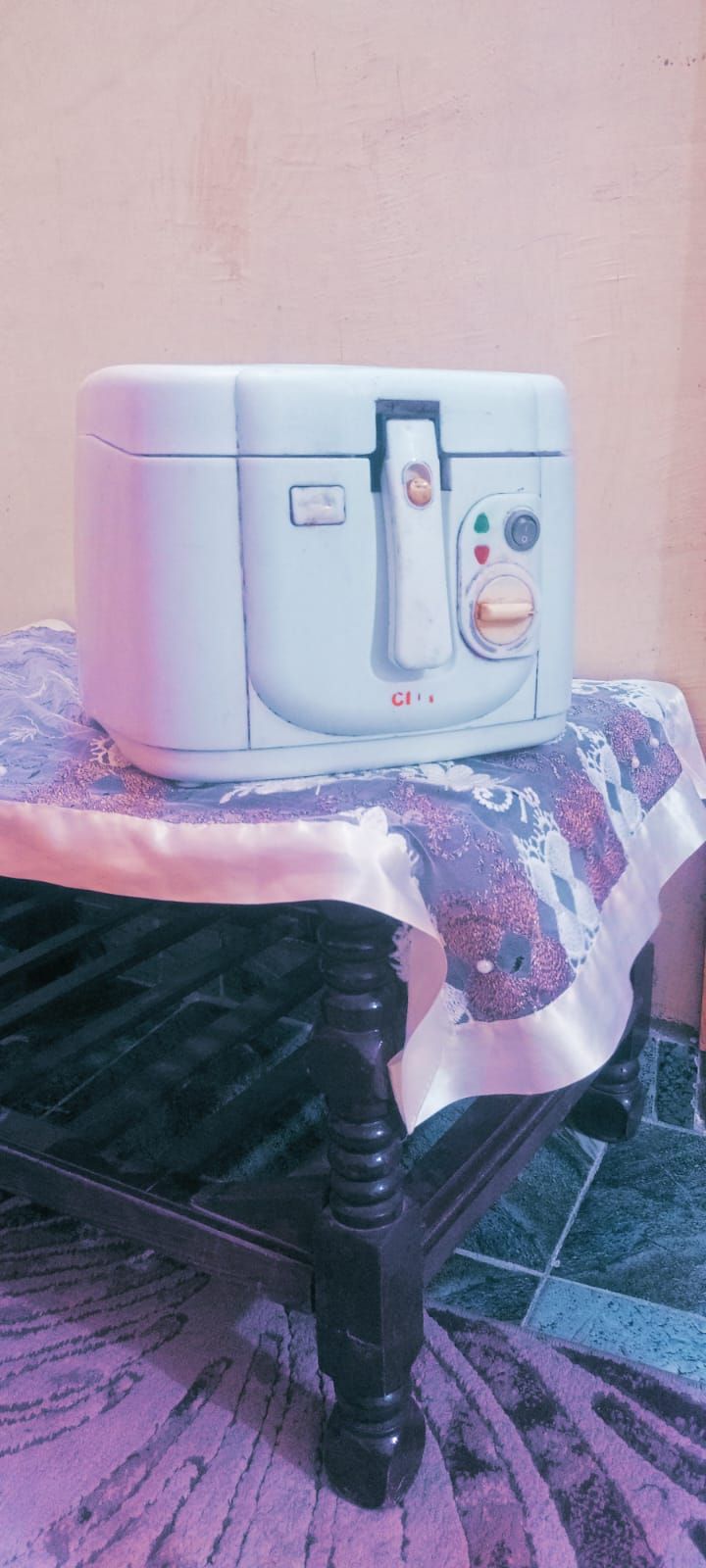 Deep Fryer White