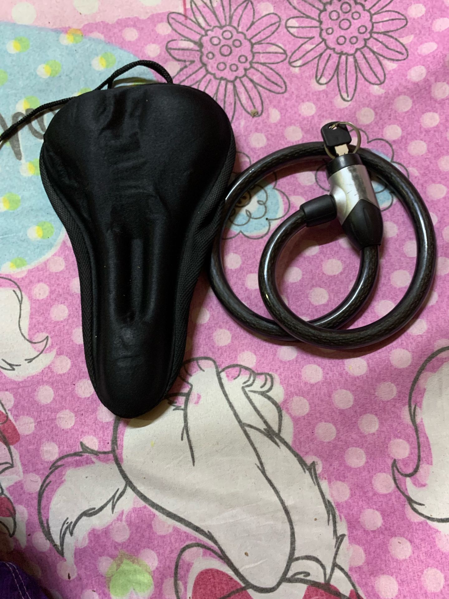 In-Ear Earbuds with Case
