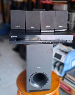 Sony Home Theater Speaker Set