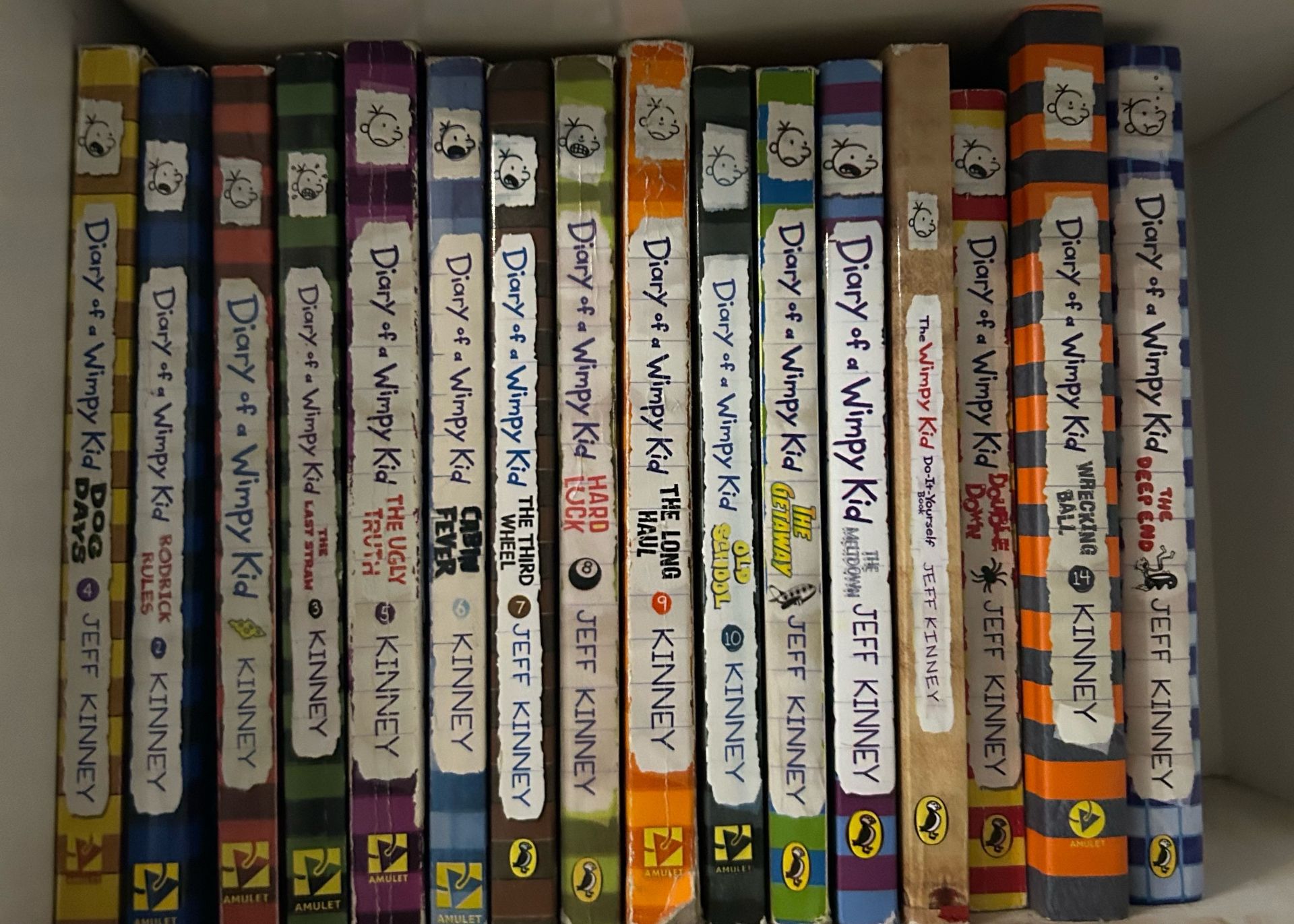 Diary of a Wimpy Kid book set