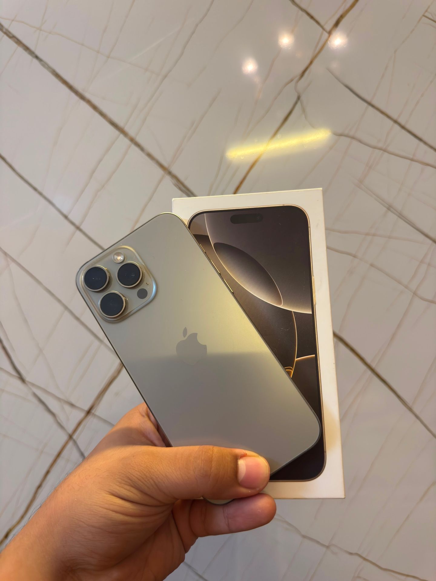 iphon 16 pro max