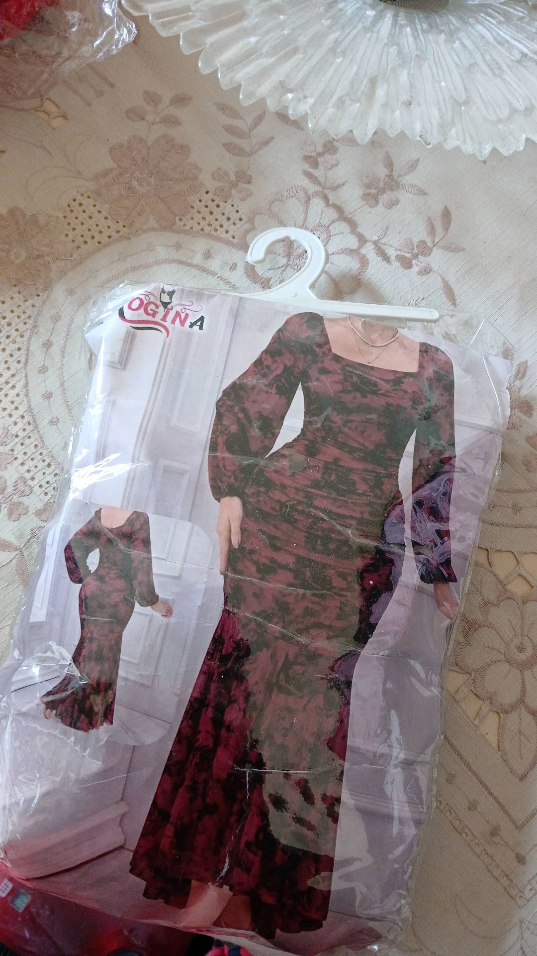 فستان بيتى