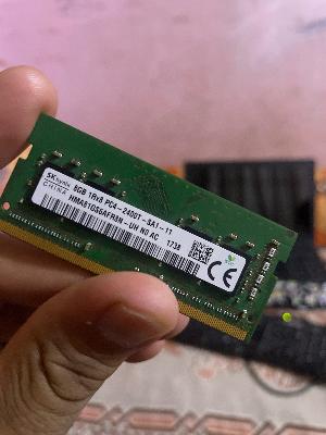 SKhynix 8GB 1Rx8 PC4-2400T RAM